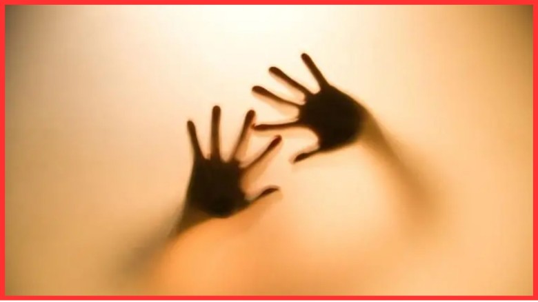যে ৪ কারণে নারীরা যৌন পেশায় আসতে বাধ্য হন